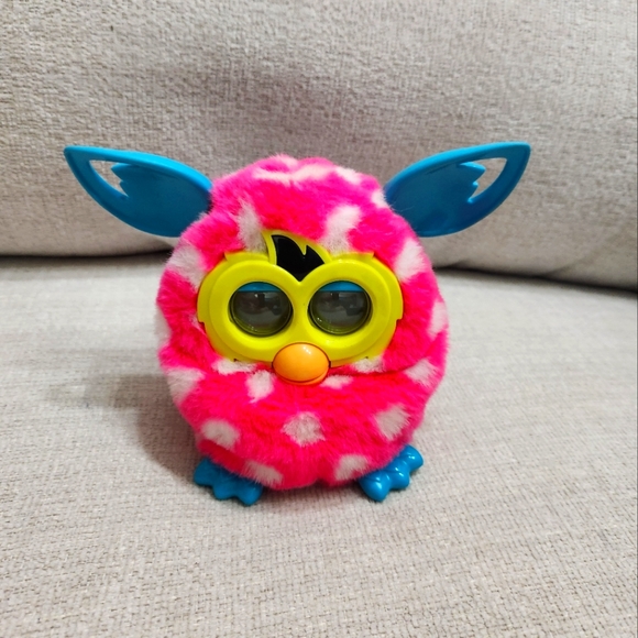 Furby Boom 2012 Interactive Pink White POLKA Dots Toy - Picture 1 of 3